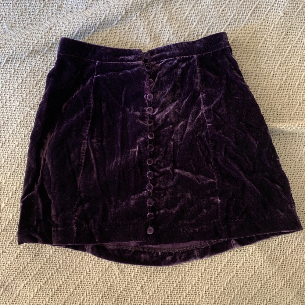 UO Velvet Mini Skirt (BRAND NEW) - Picture 1 of 3